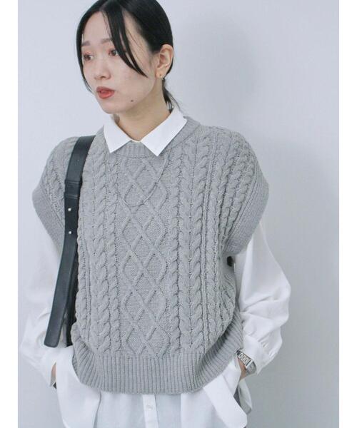 Samansa Mos2 blue(サマンサモスモスブルー)の「【帯電防止】マットモールニットベスト(ニット/セーター・レディース・オフホワイト/グレー/グリーン・F)」の14枚目の写真