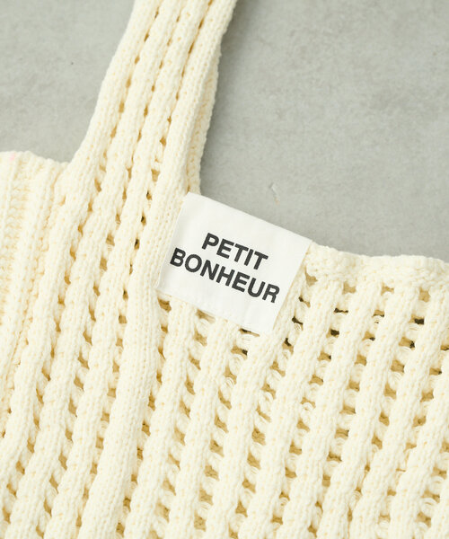 Actually（アクチュアリー）の「透かし編みミニニットバッグ（ハンドバッグ・レディース・グリーン系その他2/アイボリー/ブラック/ブルー・0）」の9枚目の写真