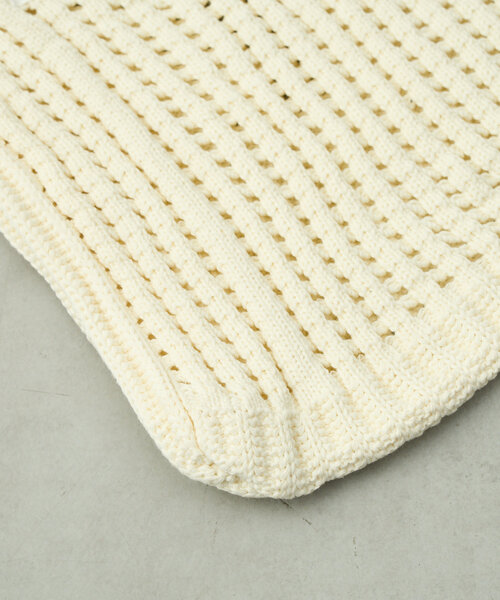 Actually（アクチュアリー）の「透かし編みミニニットバッグ（ハンドバッグ・レディース・グリーン系その他2/アイボリー/ブラック/ブルー・0）」の7枚目の写真