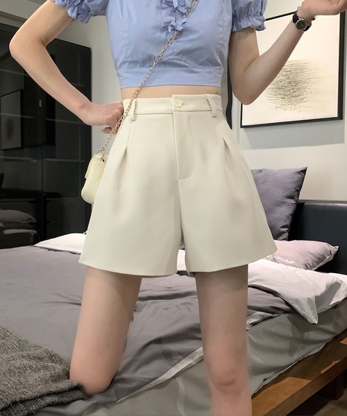 Asterellivi（アステレリビ）の「ショートパンツ（その他パンツ・レディース・ライトベージュ/ブラック・S/M/L）」の7枚目の写真