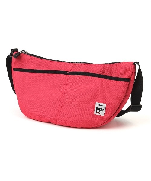 CHUMS(チャムス)の「【CHUMS/チャムス】 Recycle Small Banana Shoulder Bag(ショルダーバッグ・レディース・ブラック/グレイッシュベージュ/ネイビー/その他1/ピンク/その他4/その他2/その他3/ブルー系その他/その他5/その他7/その他6・FREE)」の5枚目の写真