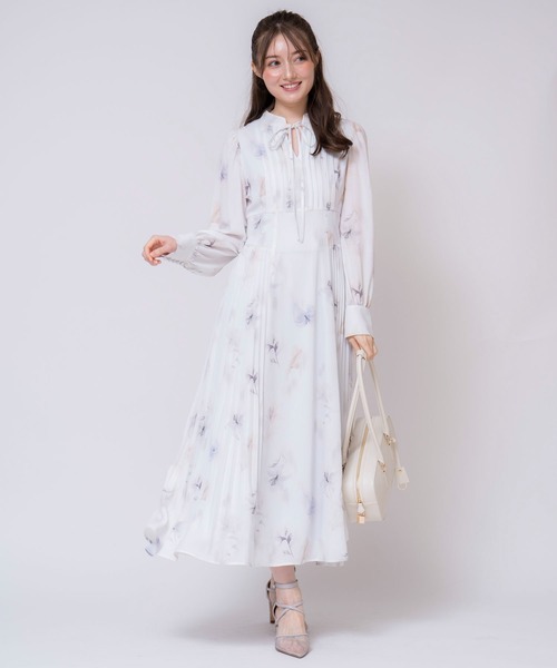 NOELA(ノエラ)の「ビジューパンプス(パンプス・レディース・ブラック/ベージュ/グレー・S/M/L)」の13枚目の写真