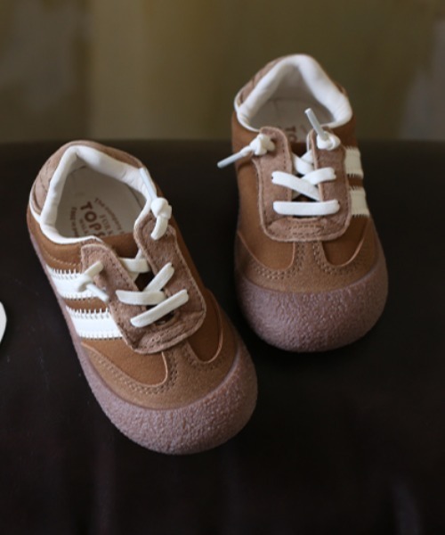 TOPSTAR（トップスター）の「KIDS TOPSTAR サイドラインゴム紐U型マジックテープキッズスニーカー（スニーカー・キッズ・ブラウン/ピンク/グリーン・30inch/28inch/31inch/29inch/24inch/26inch/27inch）」の2枚目の写真