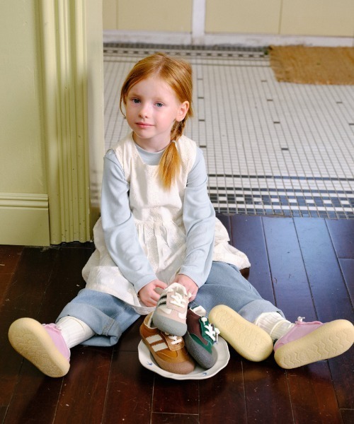 TOPSTAR（トップスター）の「KIDS TOPSTAR サイドラインゴム紐U型マジックテープキッズスニーカー（スニーカー・キッズ・ブラウン/ピンク/グリーン・30inch/28inch/31inch/29inch/24inch/26inch/27inch）」の11枚目の写真