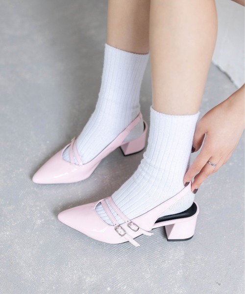 clear（クリア）の「《再入荷》ポインテッドトゥミュール（パンプス・レディース・ブラック/シルバー/レッド/ピンク・M/L）」の2枚目の写真