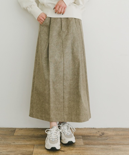 ITEMS URBANRESEARCH(アイテムズ アーバンリサーチ)の「ウエストタックスカート(スカート・レディース・ベージュ/グレー/ホワイト系その他・FREE)」の8枚目の写真