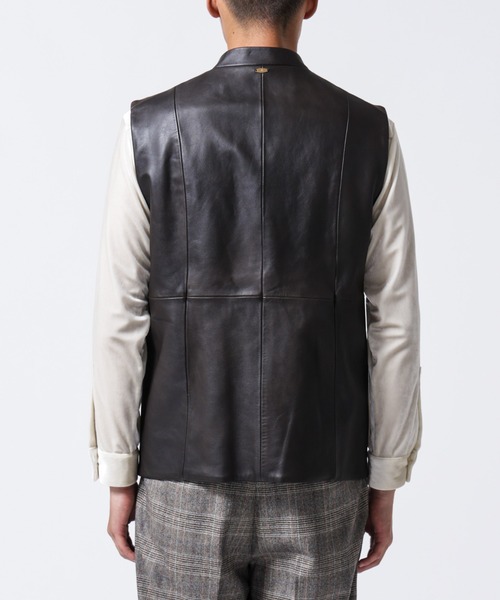 NANO universe（ナノユニバース）の「｢ASSEMBLANC｣ラムナッパレザージレ（ベスト・メンズ・ブラウン・M/L）」の13枚目の写真