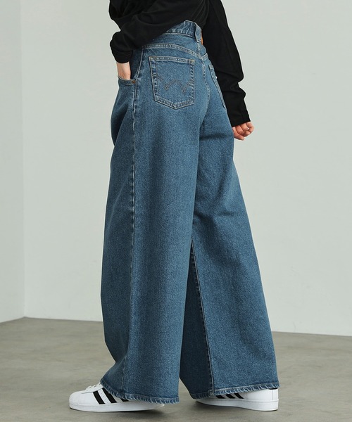 essentials タックヴィンテージワイドデニムパンツ（デニム