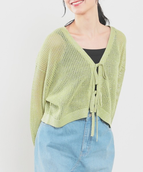 Honeys(ハニーズ)の「メッシュ編リボンカーデ(カーディガン/ボレロ・レディース・ピンク/ライトグリーン/アイボリー/ブラック・L/M/S)」の2枚目の写真