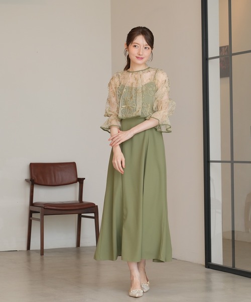 TRUDEA（トルディア）の「線描刺繍ボレロ×キャミワンピース（ドレス・レディース・ベージュ/ミント/ブルー・MEDIUM/LARGE）」の3枚目の写真