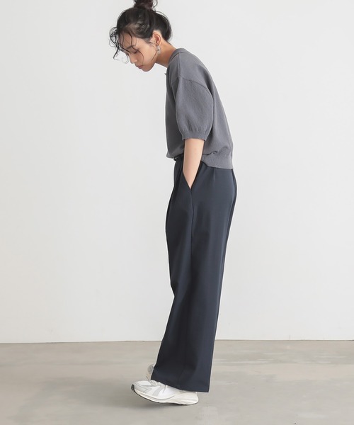 for/c（フォーシー）の「[新色追加]ハーフスリーブニットポロ【サスティナブル】（ポロシャツ・レディース・チャコールグレー/ホワイト/ブラウン/ネイビー/イエロー/ライトブラウン・M/L/LL）」の11枚目の写真