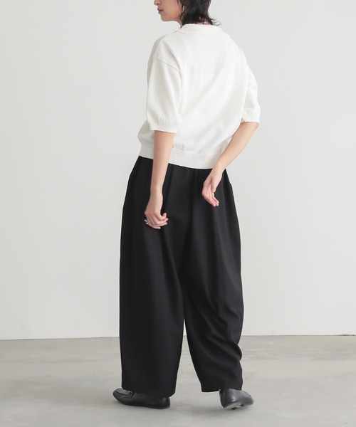 for/c（フォーシー）の「[新色追加]ハーフスリーブニットポロ【サスティナブル】（ポロシャツ・レディース・チャコールグレー/ホワイト/ブラウン/ネイビー/イエロー/ライトブラウン・M/L/LL）」の19枚目の写真
