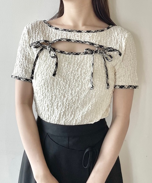 NOMAE（ノーマエ）の「パイピングリボントップス（Tシャツ/カットソー・レディース・アイボリー/ブラック/ブラック系その他/グレー系その他/ベージュ系その他/ブラック系その他2・FREE）」の2枚目の写真