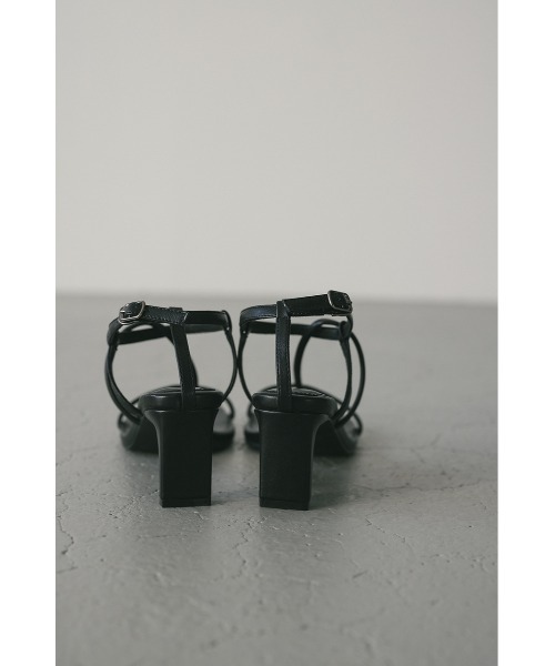 STYLEMIXER(スタイルミキサー)の「ナローストラップサンダル(サンダル・レディース・ブラック/シルバー/マジェンタ・SMALL/MEDIUM/LARGE)」の10枚目の写真