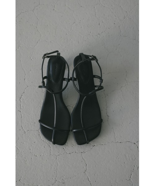 STYLEMIXER(スタイルミキサー)の「ナローストラップサンダル(サンダル・レディース・ブラック/シルバー/マジェンタ・SMALL/MEDIUM/LARGE)」の5枚目の写真