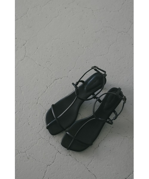 STYLEMIXER(スタイルミキサー)の「ナローストラップサンダル(サンダル・レディース・ブラック/シルバー/マジェンタ・SMALL/MEDIUM/LARGE)」の7枚目の写真