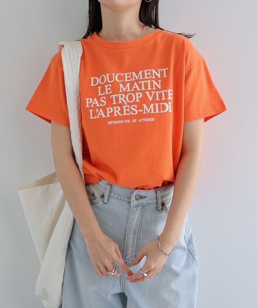 andme（アンドミー）の「フレンチロゴプリント半袖Tシャツ（Tシャツ/カットソー・レディース・オレンジ/サックスブルー/オフホワイト/グレー・M）」の10枚目の写真
