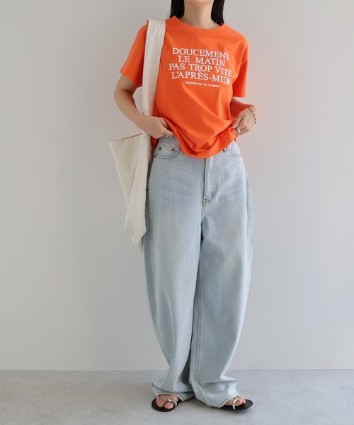 andme（アンドミー）の「フレンチロゴプリント半袖Tシャツ（Tシャツ/カットソー・レディース・オレンジ/サックスブルー/オフホワイト/グレー・M）」の11枚目の写真