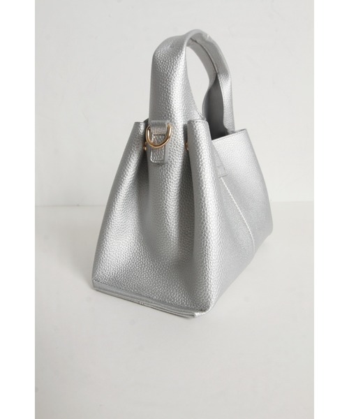 &. NOSTALGIA(アンドドットノスタルジア)の「ワンハンドルトートバッグ(ハンドバッグ・レディース・ブラック/アイボリー/シルバー・FREE)」の9枚目の写真