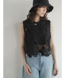Flower crochet vest