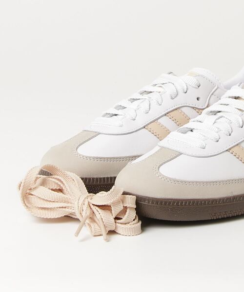 adidas Originals(アディダスオリジナルス)の「SAMBA OG W(スニーカー・レディース・ホワイト系その他・23.5cm/24.5cm/23.0cm/24.0cm/22.5cm/25.0cm)」の4枚目の写真