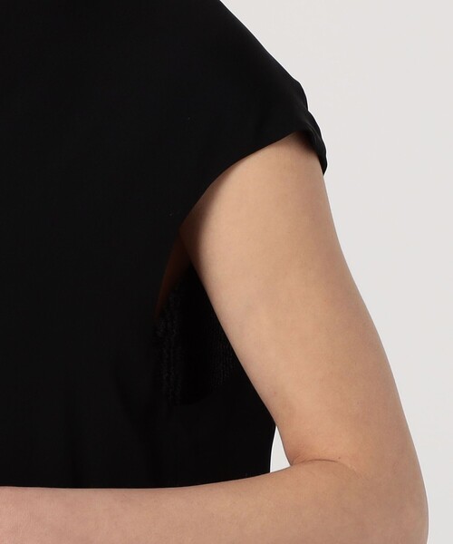 Khaite(ケイト)の「KHAITE HOBBS DRESS(ワンピース・レディース・ブラック・2)」の4枚目の写真