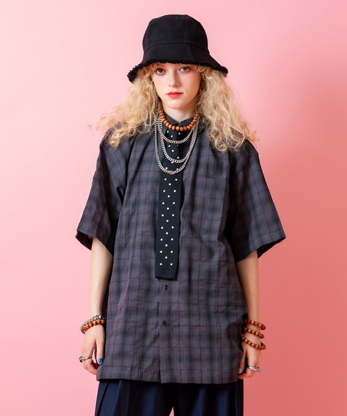 a.p.o.v.(エーピーオービー)の「a.p.o.v. コットンチェックシャツ(シャツ/ブラウス・メンズ・チャコール/アイボリー・ONESIZE)」の7枚目の写真