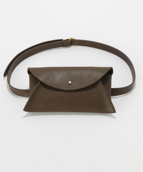 【未使用】MANUELA マヌエラ BELTバッグ　ブラック セール】MANUELA/マヌエラ ベルトバッグ MN23F-BAG5（ボディ