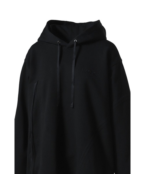 NACHE(ナチェ)の「SHIRRING HOODIE SWEAT SHIRT(パーカー・レディース・ブラック・SMALL/MEDIUM)」の4枚目の写真