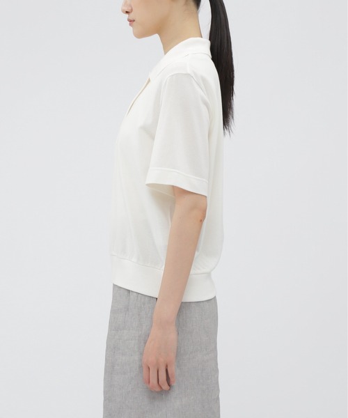 MARGARET HOWELL(マーガレットハウエル)の「SOFT COTTON PIQUE TOP(Tシャツ/カットソー・レディース・ブラック/ホワイト系その他2・2)」の3枚目の写真