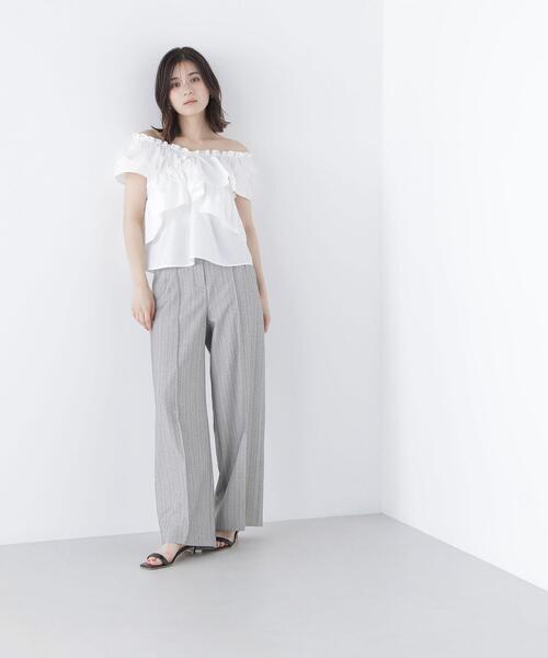 NATURAL BEAUTY BASIC(ナチュラルビューティーベーシック)の「◇クロスフリルギャザーブラウス(シャツ/ブラウス・レディース・オフホワイト/ワイン/ブラック・MEDIUM/SMALL)」の7枚目の写真