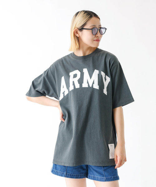 TOP KHAKI (トップカーキ)の「【TOP KHAKI /トップカーキ】JOHNBULL/ジョンブル/ARMY プリントTシャツ/ ユニセックス(Tシャツ/カットソー・メンズ・チャコールグレー・フリー)」の5枚目の写真