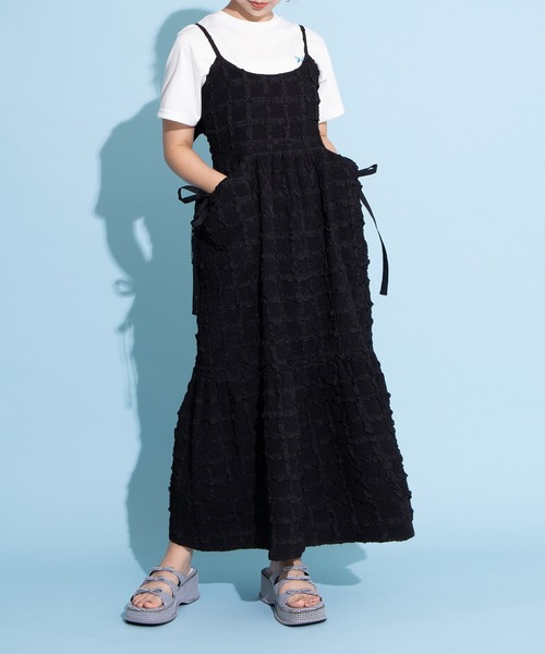 PUNYUS（プニュズ）の「リボンポケットフクレワンピース（ワンピース・レディース・サックスブルー/ホワイト/ブラック/イエロー・2/1/4/3）」の3枚目の写真