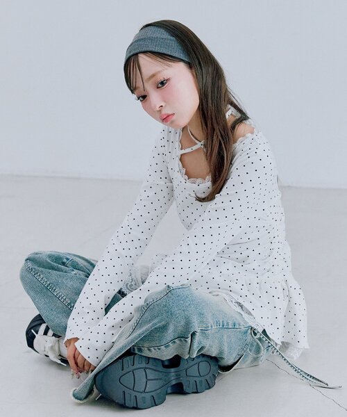 OLIVE des OLIVE(オリーブデオリーブ)の「裾レースドロストトップス(Tシャツ/カットソー・レディース・チャコールグレー/オフホワイト/ブラック/ブラック系その他・FREE)」の15枚目の写真