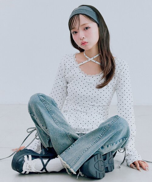 OLIVE des OLIVE（オリーブデオリーブ）の「裾レースドロストトップス