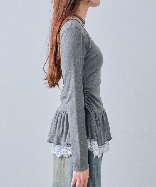 OLIVE des OLIVE（オリーブデオリーブ）の「裾レースドロストトップス