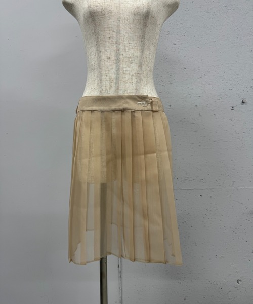 PROVOKE （プロヴォーク）の「SHEER PLEATS SKIRT（スカート・レディース・ベージュ・FREE）」の2枚目の写真