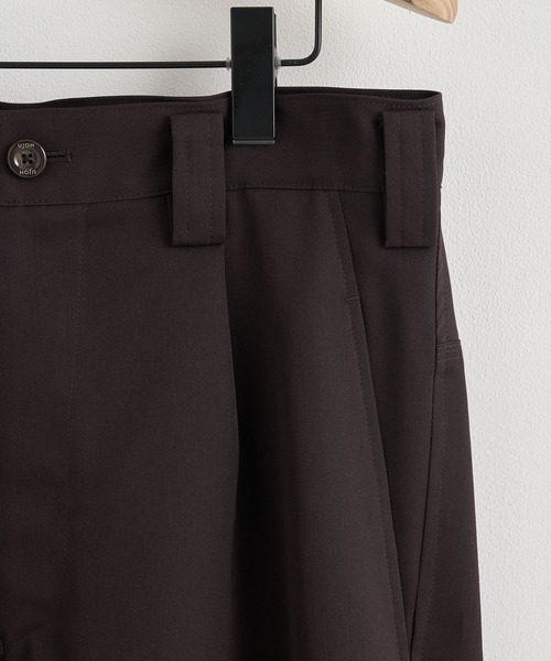 UJOH(ウジョー)の「【UJOH HOMME / ウジョーオム】Pocket Work PNT(スラックス・メンズ・ブラック/ブラウン・4/5)」の6枚目の写真