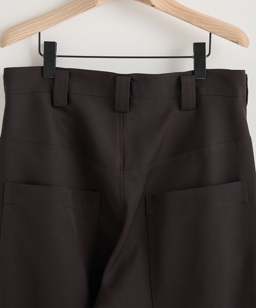 UJOH(ウジョー)の「【UJOH HOMME / ウジョーオム】Pocket Work PNT(スラックス・メンズ・ブラック/ブラウン・4/5)」の5枚目の写真