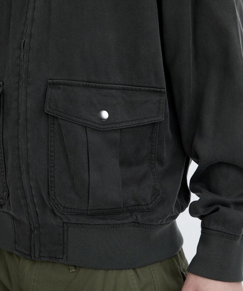 RVCA(ルーカ)の「RVCA メンズ VACANCY BOMBER 2 JACKET ジャケット 【2025年秋冬モデル】/ルーカショート丈ボンバージャケット(MA-1・メンズ・ブラック・SMALL/LARGE/X-LARGE/MEDIUM)」の3枚目の写真