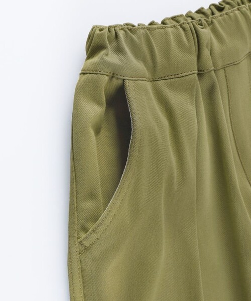 BRANSHES（ブランシェス）の「【ゆったり/ストレッチ】HUGOOD PANTS / ハグッドパンツ（その他パンツ・キッズ・ブラック/ベージュ/ネイビー/グリーン・110/120/130/140/90/150/80/100）」の8枚目の写真