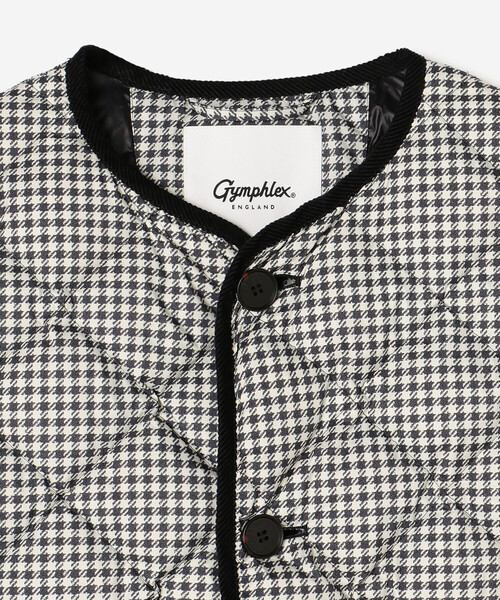 GYMPHLEX（ジムフレックス）の「Gymphlex | ナイロンタフタ キルトダウンショートベスト WOMEN（ダウンベスト・レディース・ブラック系その他・14）」の13枚目の写真