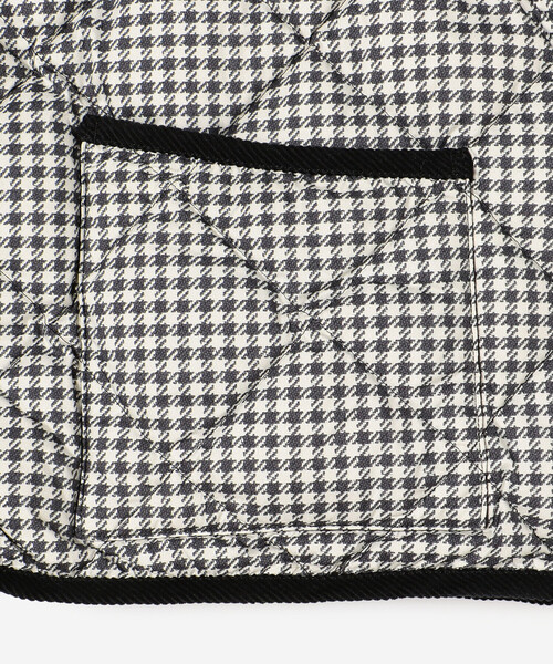 GYMPHLEX（ジムフレックス）の「Gymphlex | ナイロンタフタ キルトダウンショートベスト WOMEN（ダウンベスト・レディース・ブラック系その他・14）」の16枚目の写真