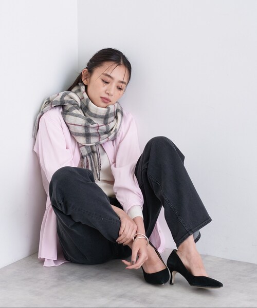 INDIVI(インディヴィ)の「ウォッシャブルウールストール(ストール/ショール・レディース・ネイビー系1/ライトグレー系1/ベージュ系1・00)」の9枚目の写真