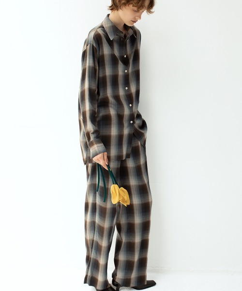leinwande(ラインヴァンド)の「Relax Check Shirts(シャツ/ブラウス・レディース・ブルー/レッド・ONE SIZE)」の3枚目の写真