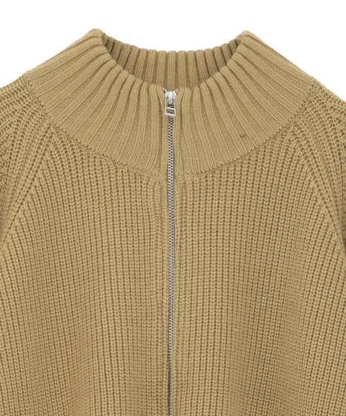 SOFFITTO(ソフィット)の「バルキージップ付ニット(カーディガン/ボレロ・レディース・ブラック/ベージュ・FREE)」の14枚目の写真