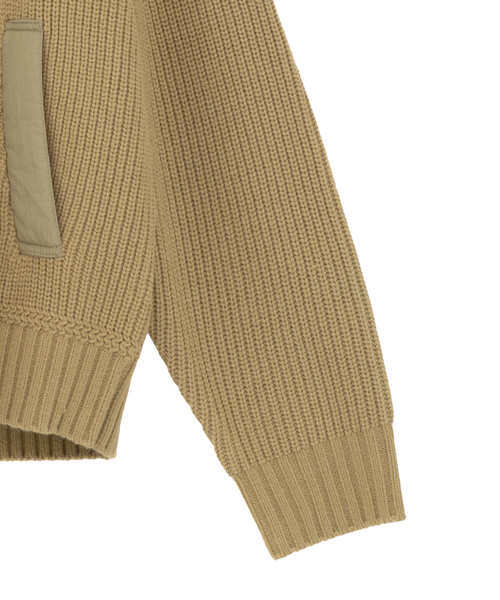 SOFFITTO(ソフィット)の「バルキージップ付ニット(カーディガン/ボレロ・レディース・ブラック/ベージュ・FREE)」の15枚目の写真