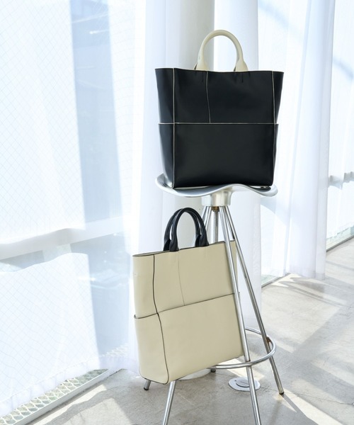 HARE（ハレ）の「パネルショルダーバッグ(HARE)（ショルダーバッグ・レディース・ブラック/オフホワイト・FREE）」の3枚目の写真