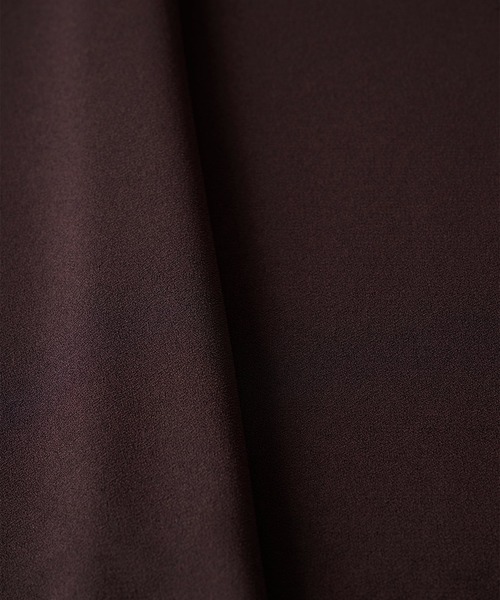 UJOH(ウジョー)の「【UJOH HOMME/ウジョー】Pocket Long Sleeve Pullover/ポケット長袖プルオーバー/アセテートバックサテンジョーゼット(Tシャツ/カットソー・メンズ・ブラック/ブラウン・4/5)」の11枚目の写真