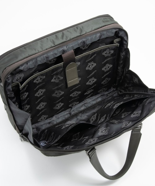 Orobianco(オロビアンコ)の「オロビアンコ ビジネスバッグ ジェッターノ A4サイズ収納可能 14inchPC収納 16L 1170g エキスパンド(容量拡張) 2気室 93152(ビジネスバッグ・メンズ・ダークグレー/ブラック・FREE)」の10枚目の写真